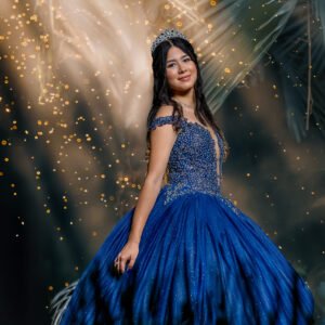 Vestido de Quinceañera Azul Real con Pedrería y Tul