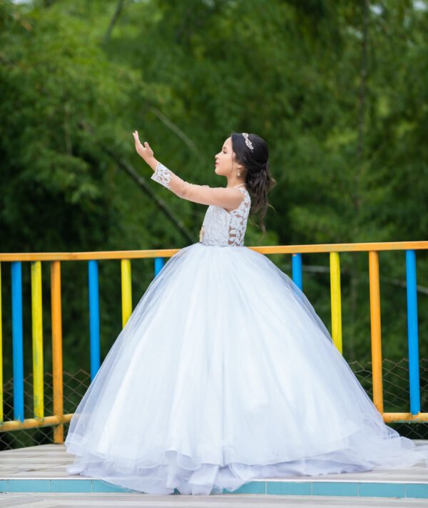 Vestido Primera Comunión Princesa - Image 3